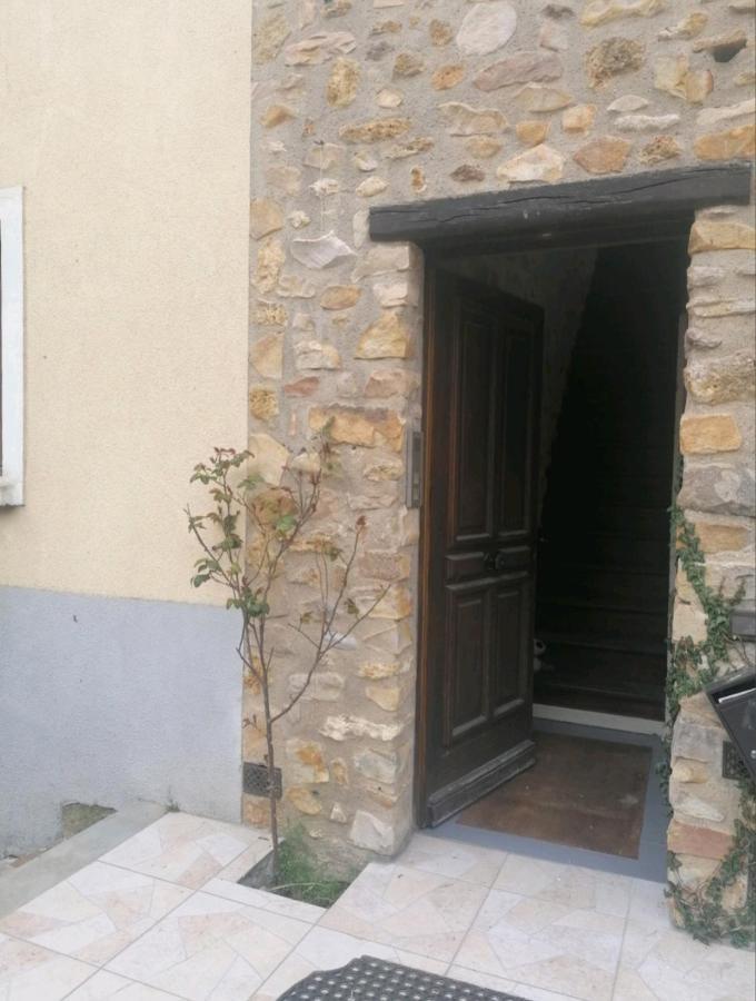 Le Charme De La Pierre Apartment Echarcon Exterior photo
